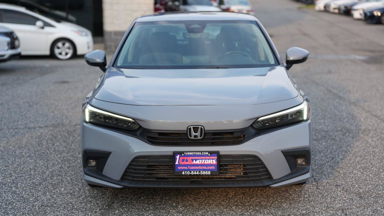 Used 2022 Honda Civic Touring image 2