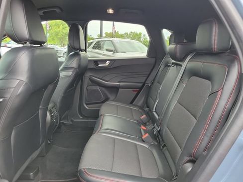 Certified 2023 Ford Escape ST-Line Select AWD/4WD image 26