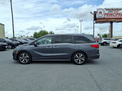 Used 2023 Honda Odyssey Touring image 5