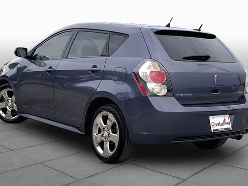 Used 2009 Pontiac Vibe w/ Preferred Package FWD image 11