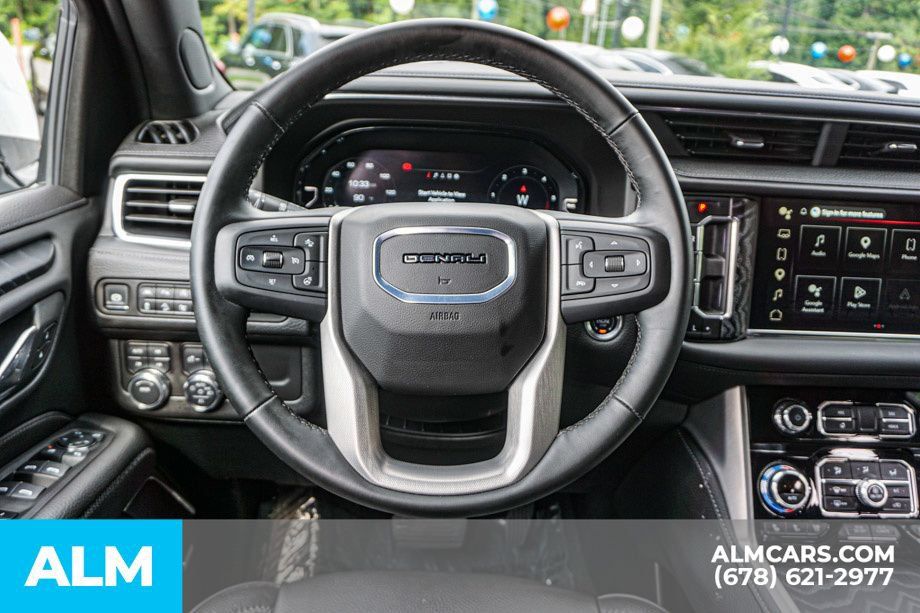 Used 2024 GMC Yukon Denali AWD/4WD image 30