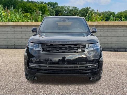 New 2026 Land Rover Range Rover Long Wheelbase SE AWD/4WD image 2