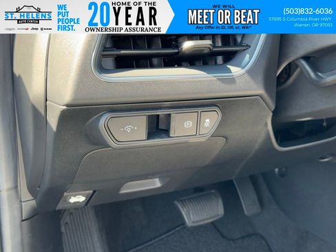 Used 2025 Kia K4 EX image 20