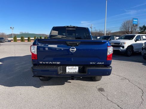 Used 2024 Nissan Titan SV w/ SV Convenience Package image 51