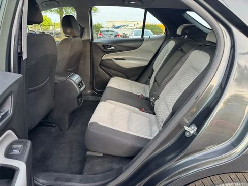 Used 2019 Chevrolet Equinox LS image 14