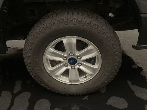 Used 2018 Ford F150 XLT AWD/4WD image 23