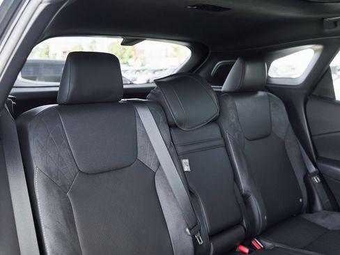 Used 2024 Lexus RX 350 w/ Convenience Package image 31