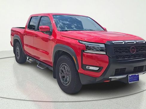 Certified 2025 Nissan Frontier Pro-X RWD image 1