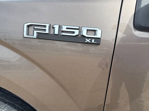 Used 2018 Ford F150 XL w/ Equipment Group 101A Mid AWD/4WD image 12