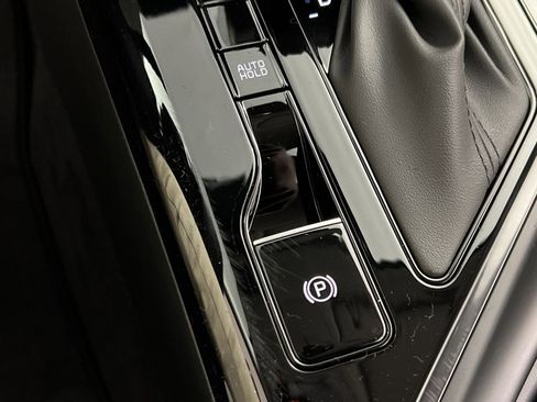 New 2026 Kia Niro EX image 34