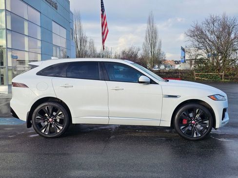 Used 2018 Jaguar F-PACE S image 8