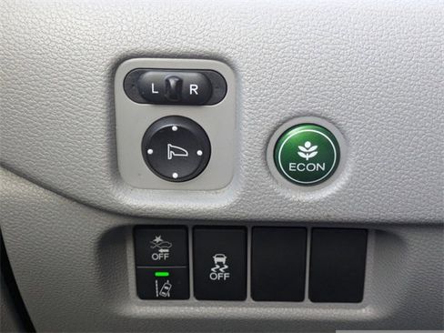 Used 2019 Honda Pilot LX image 24