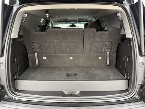 Used 2020 GMC Yukon SLE w/ SLE Value Package image 30