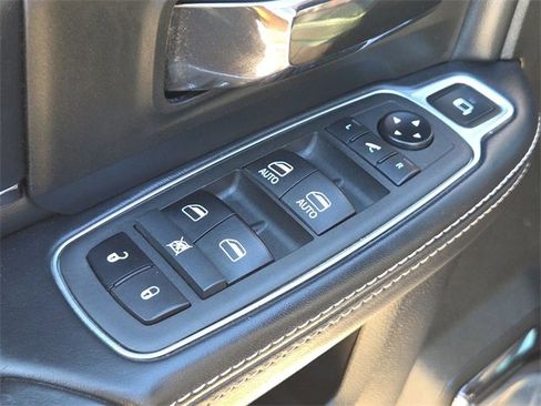 Used 2022 RAM 3500 Limited image 21