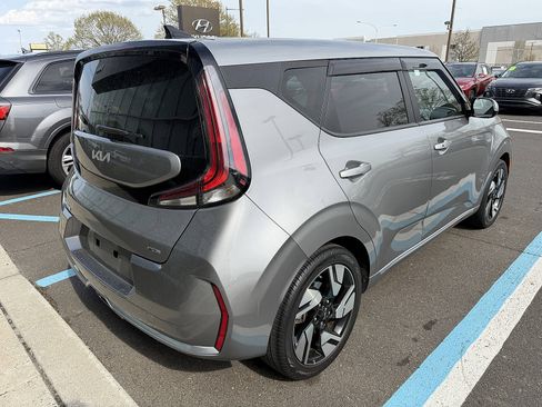 Used 2023 Kia Soul GT-Line image 5