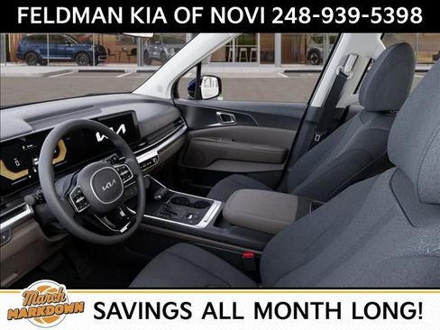 New 2026 Kia Carnival LX image 17