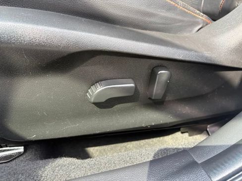 Used 2019 Subaru Crosstrek 2.0i Limited w/ Moonroof Package AWD/4WD image 23
