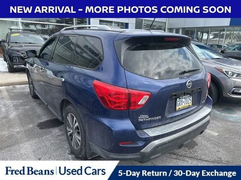 Used 2017 Nissan Pathfinder S image 7