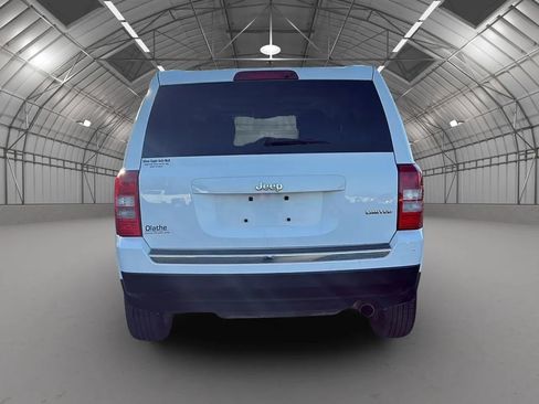 Used 2014 Jeep Patriot Limited w/ Sun/Sound Group image 4
