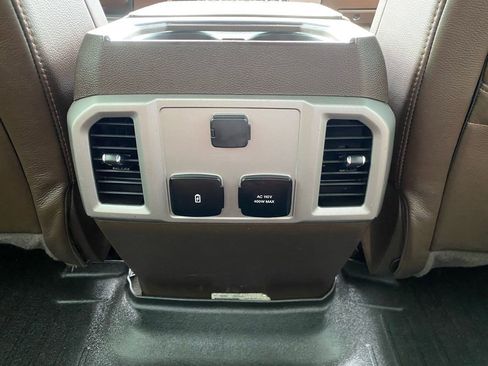 Used 2022 Ford F250 King Ranch AWD/4WD image 34