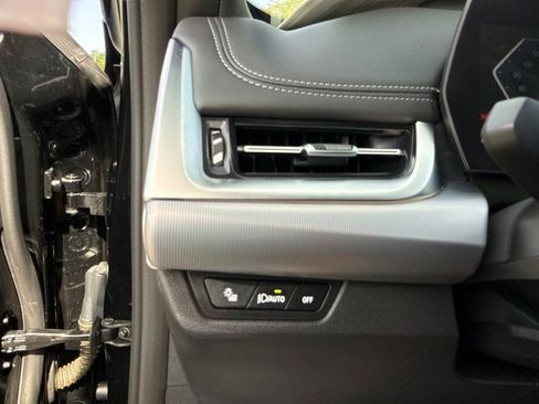 Used 2025 BMW X1 xDrive28i AWD/4WD image 36