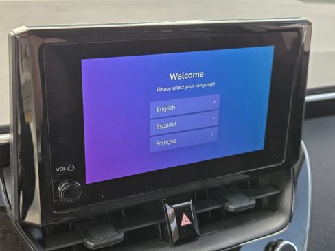 Used 2025 Toyota Corolla LE FWD image 18