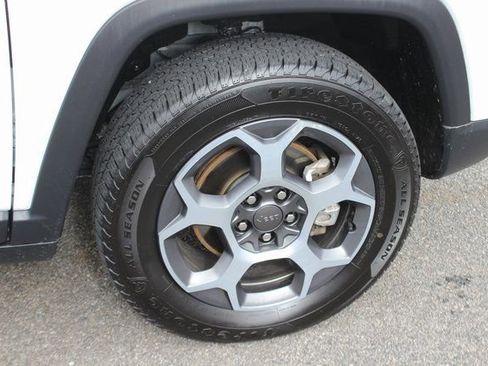 Used 2022 Jeep Compass Trailhawk w/ Sun and Sound Group image 35