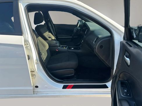 Used 2019 Dodge Charger Police w/ Street Appearance Group RWD image 9