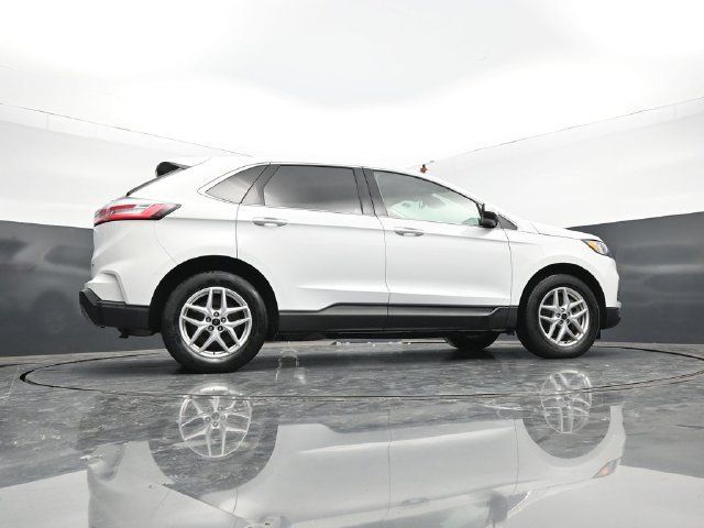 Used 2024 Ford Edge SEL AWD/4WD image 59