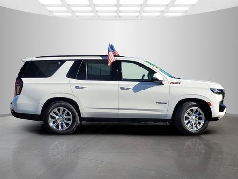 Used 2021 Chevrolet Tahoe Z71 w/ Z71 Off-Road Package image 3