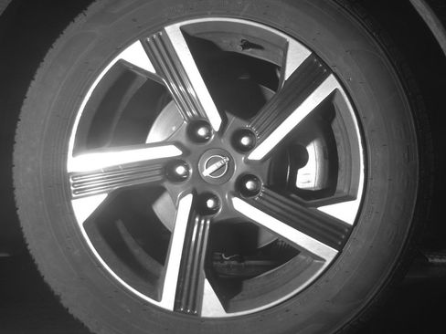 Used 2025 Nissan Sentra SV FWD image 13