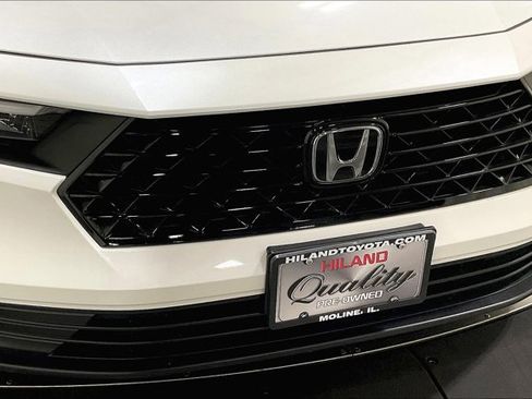 Used 2023 Honda Accord Sport image 30