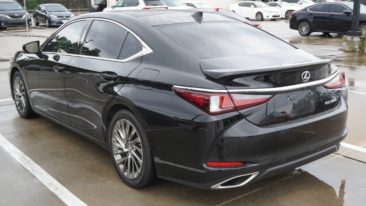 Used 2024 Lexus ES 350 Ultra Luxury w/ Accessory Package (Z2) FWD image 8