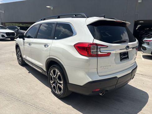 Used 2023 Subaru Ascent Touring AWD/4WD image 8