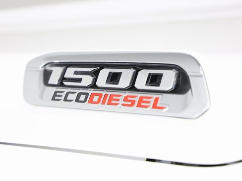 Used 2021 RAM 1500 Laramie w/ Laramie Southwest Edition image 7