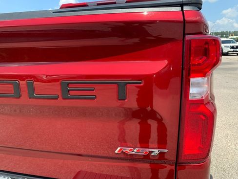 Used 2025 Chevrolet Silverado 1500 RST w/ Z71 Off-Road Package AWD/4WD image 33