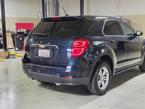 Used 2017 Chevrolet Equinox LS FWD image 11