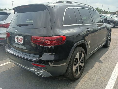 Used 2024 Mercedes-Benz GLB 250 image 3