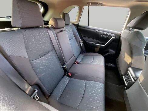 Used 2025 Toyota RAV4 XLE w/ Convenience Package FWD image 20