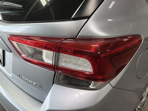 Used 2018 Subaru Impreza 2.0i AWD/4WD image 17
