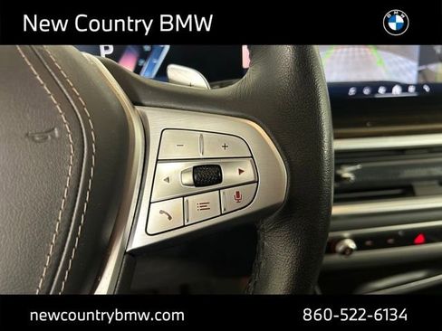 Used 2024 BMW X7 xDrive40i w/ Executive Package image 18
