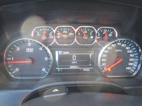 Used 2019 GMC Sierra 1500 SLE w/ SLE Value Package image 17