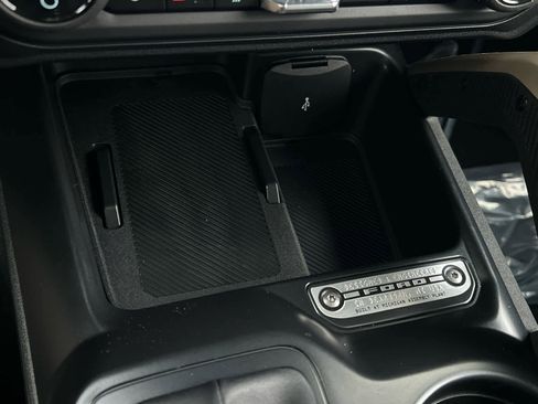 New 2025 Ford Bronco Badlands image 50