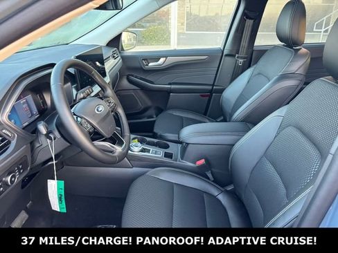 New 2026 Ford Escape SE FWD image 25