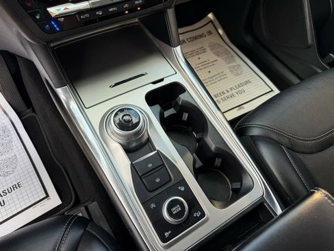 Used 2020 Ford Explorer ST image 9