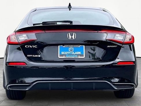 Used 2024 Honda Civic Sport image 7