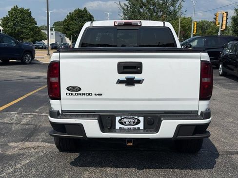 Used 2017 Chevrolet Colorado Z71 AWD/4WD image 4