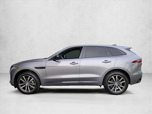 Certified 2025 Jaguar F-PACE R-Dynamic S AWD/4WD image 10