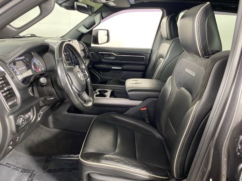Used 2022 RAM 1500 Laramie AWD/4WD image 17
