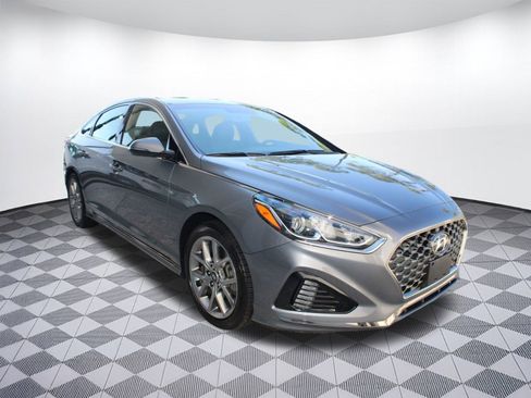 Used 2018 Hyundai Sonata Sport w/ Cargo Package image 7